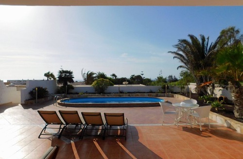 Bahia Calma Ski Chalet | Traumchalet with large sun terrace and private pool