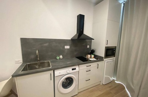 Valencia Province Apartment | Travel Habitat Cabanyal Loft 3