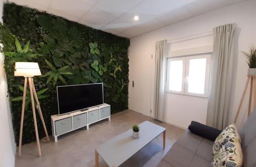 Campoamor Apartment | Tropical Garden Apartment