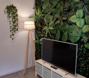 Campoamor Apartment | Tropical Garden Apartment