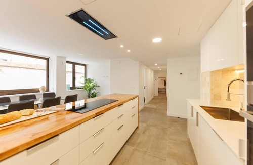 Eixample Apartment | Turbau Entresol B - Holiday Apartment Rental Girona | Bravissimo
