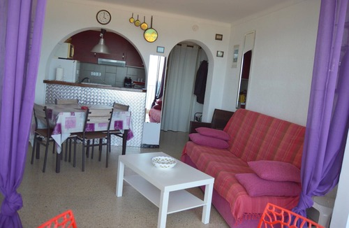 Empuriabrava Apartment | Two bedroom apartment with sea views