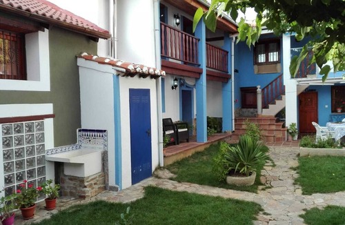 Cebrones del Rio Cottage | Typical Leonese farmhouse completely renovated with garden and pool