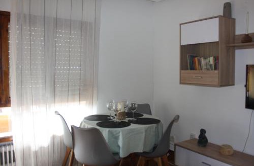 Valencia de Don Juan Apartment | Una ciudad por descubrir