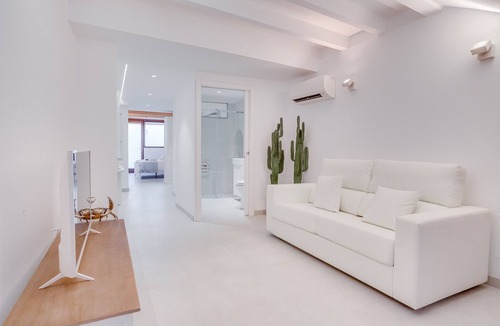 Sindicat Apartment | URBAN SUITES GALLERY PALMA TI/75