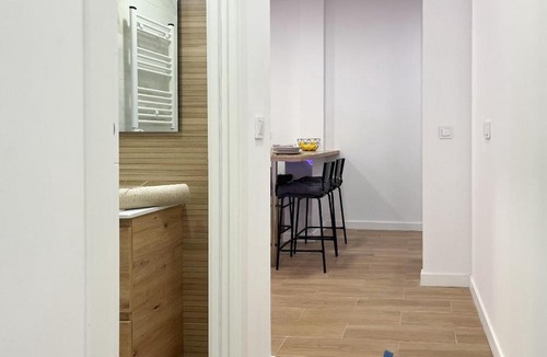 Pradolongo Apartment | Urban-Usera with Terrace in Madrid Chinatown