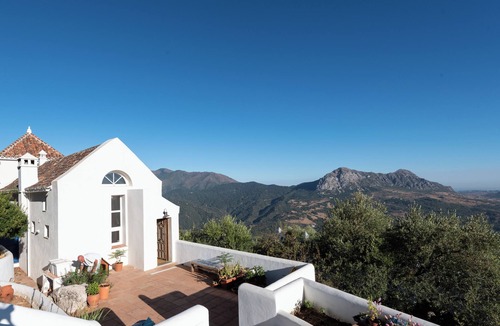 Gaucin Villa | Utter privacy with stunning views 2BR villa , just 100 yards outside village.