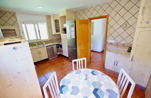 Lloret de Mar Villa | V&V LLORET-Villa Sunrise: incredible villa with private pool from 3km beach