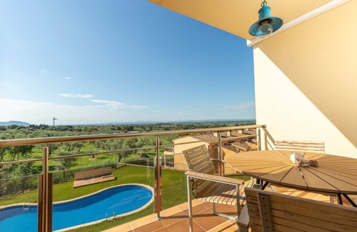 El Mas Isaac Apartment | V016 - Sun Village, Magnífico dúplex con piscina comunitaria.