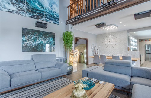 Perelada House | V018 - Villa Peralada