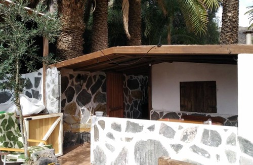 San Bartolome de Tirajana Apartment | Vacation Apartment "Casa Rural Fuente Agria 3 - Estudio" with Shared Pool & Wi-Fi