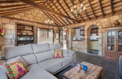 Las Vegas Apartment | Vacation Apartment 'Aljibe' with Sea View, Shared Pool and Wi-Fi