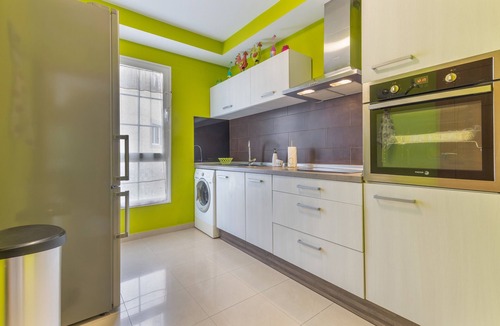 Gran Tarajal Apartment | Vacation Apartment 'Casa Nurita y El Cho' with Sea View, Wi-Fi & Air Conditioning