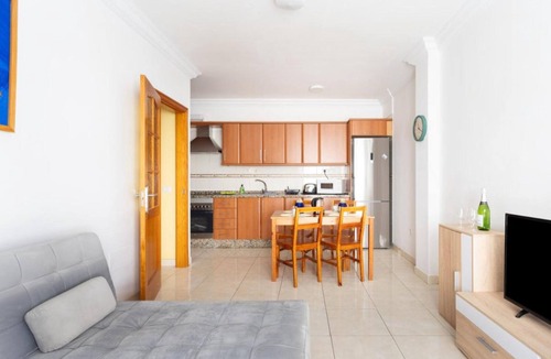 Los Abrigos Apartment | Vacation Apartment 'Eloy O Mariñeiro' with Wi-Fi