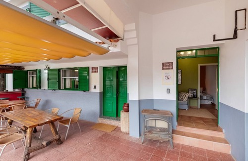 Tejeda Apartment | Vacation Apartment 'Guía' with Shared Terrace, Shared Garden and Wi-Fi