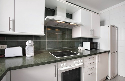 Santa Cruz de Tenerife Apartment | Vacation Apartment 'San Diego' with Wi-Fi