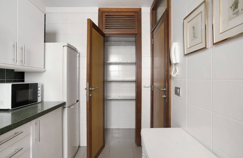 Santa Cruz de Tenerife Apartment | Vacation Apartment 'San Diego' with Wi-Fi