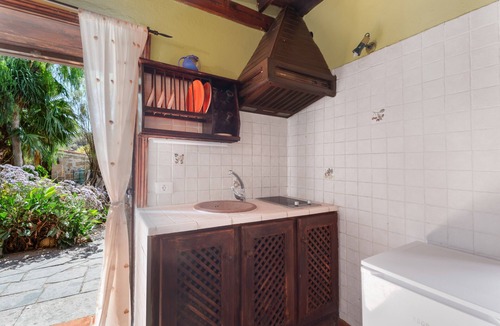 Las Vegas Apartment | Vacation Apartment 'Tosca' with Sea View, Shared Pool and Wi-Fi