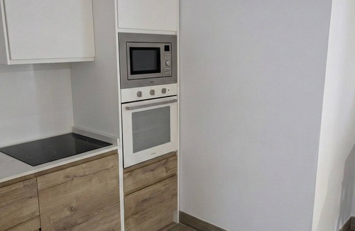 Los Portales Apartment | Vacation 'Bastion Del Drago - 6' with Mountain View, Shared Terrace and Wi-Fi
