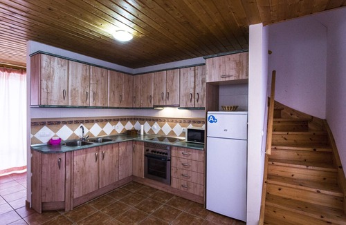 Moclin House | Vacation COTTAGE in plain Nature