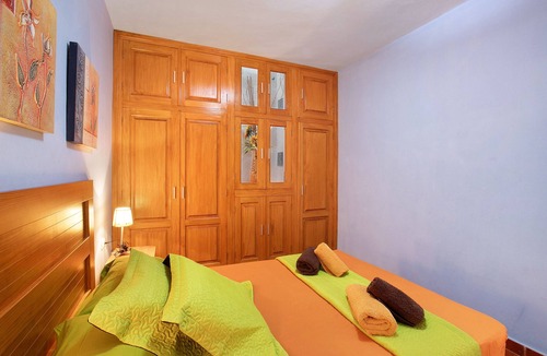 La Jaca Apartment | Vacation Home "A Lato del Mare" with Sea View & Wi-Fi