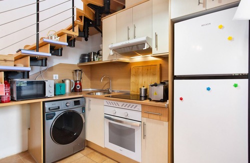 La Oliva House | Vacation Home 'Amadeus' with Shared Pool, Private Terrace and Wi-Fi