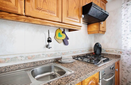 La Jaca Apartment | Vacation Home "Attico Drago" close to the Beach with Terrace & Wi-Fi