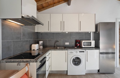 Guia de Isora House | Vacation Home 'Casa Joy' with Sea View, Wi-Fi and Air Conditioning