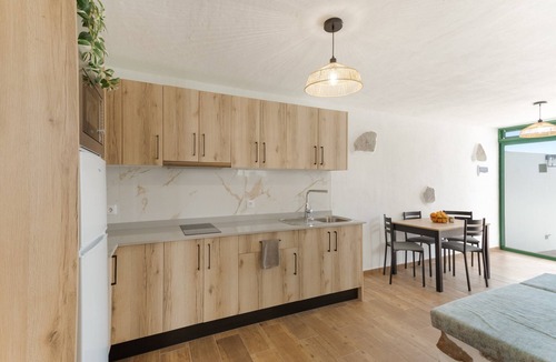Risco Blanco Apartment | Vacation Home 'Casa 1' with Mountain View, Wi-Fi and Air Conditioning