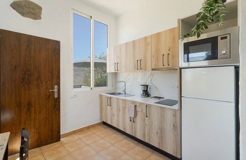 Risco Blanco Apartment | Vacation Home 'Casa 3' with Mountain View, Wi-Fi and Air Conditioning