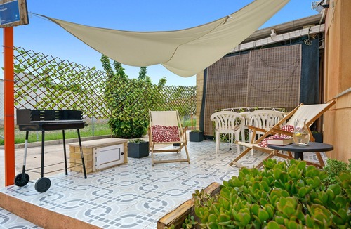 Deltebre House | Vacation Home "Delta Home" with Private Terrace & Wi-Fi