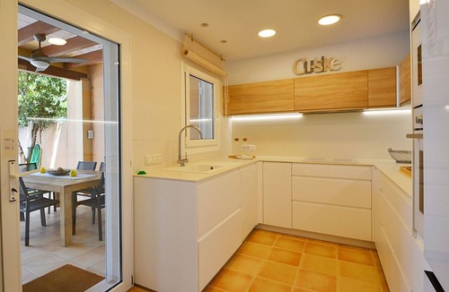 Urbanizacion S'Estanyol House | Vacation home Embat by Interhome