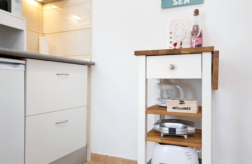 Juan Fernandez Apartment | Vacation Home "La Morena 3A" with Wi-Fi