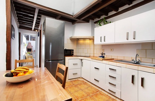 Los Silos House | Vacation Home 'La Salvada' with Mountain View, Private Terrace and Wi-Fi