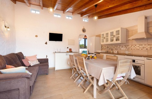 Garachico House | Vacation Home 'La Vega' with Private Pool, Private Terrace and Wi-Fi