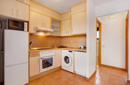 La Oliva House | Vacation Home "Villa Norteventura" with Mountain View, Shared Pool & Wi-Fi