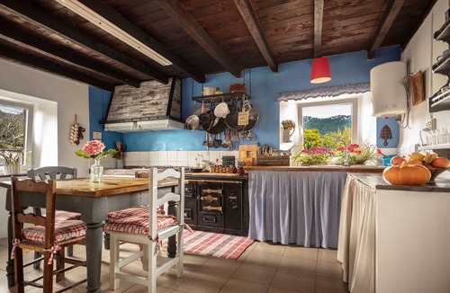 Trucios-Turtzioz House | Vacation House, full rental for 17 people with Garden, Barbecue and Swimming Pool.
