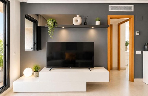 Alboraya Apartment | Valencia Beach Home 6