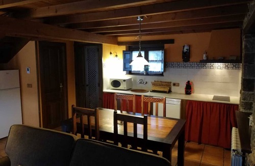 Quiros House | Valle de Bueida rural houses up to 15 people