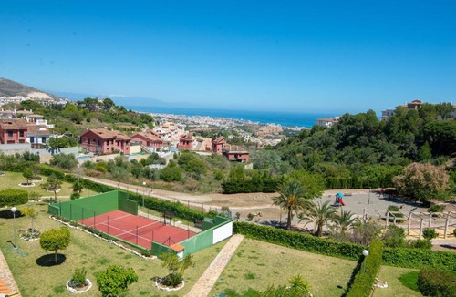 Benalmadena Apartment | VB Benalmádena pueblo 2BR Apt Stunning Views
