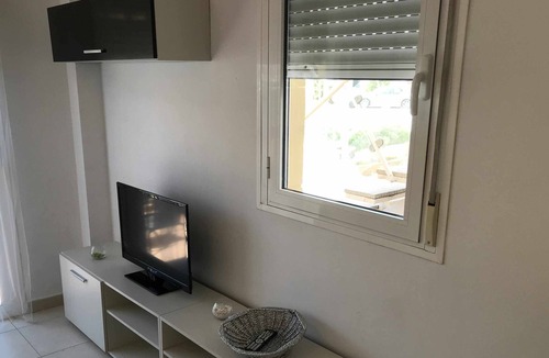 Puerto Rey Apartment | VenAVera LAGUNA BEACH 2B-10-1Bed/1Bath 400m Beach