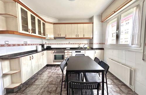 La Coruna Apartment | VibesCoruña - Madariaga 41