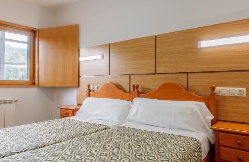 Vilarino de Conso Hostel | Vila Vilariño Albergue Hotel & Restaurante