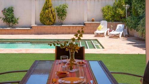 Cullar Vega House | Villa 28 de Julio Cúllar Vega by Ruralidays