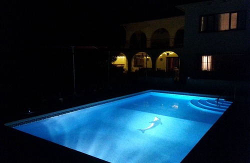Mijas Villa | Villa 4 bed/bath with free heated pool ,WiFi and TV Car not essential
