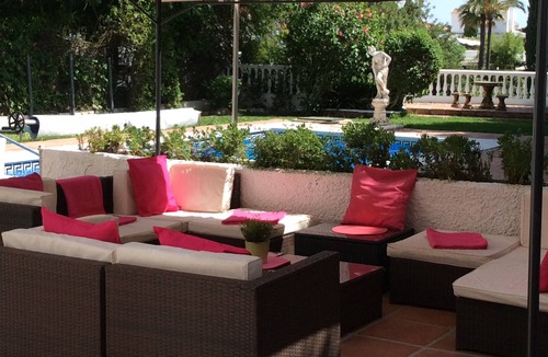 Mijas Villa | Villa 4 bed/bath with free heated pool ,WiFi and TV Car not essential
