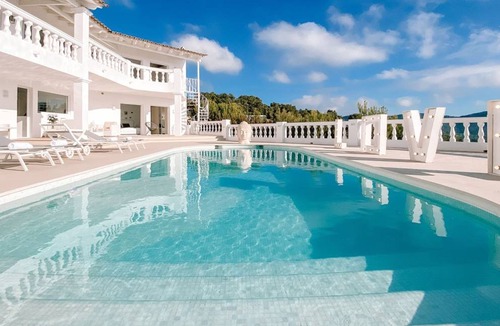 Can Furnet Villa | Villa ∙ 5 bedrooms ∙ 10 guests