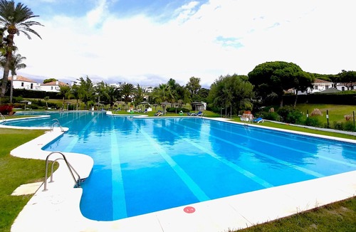El Paraiso Villa | Villa a 3 min Playa - Urb. Benamara Dos Hermanas