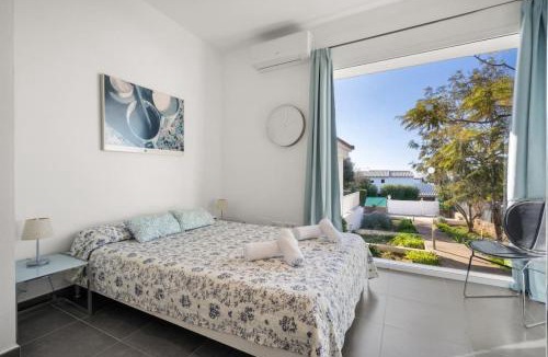 Binisafua Villa | Villa Abril by 3VILLAS