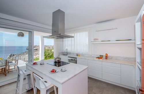 Los Delfines Villa | Villa Aguamarina by Villa Plus
